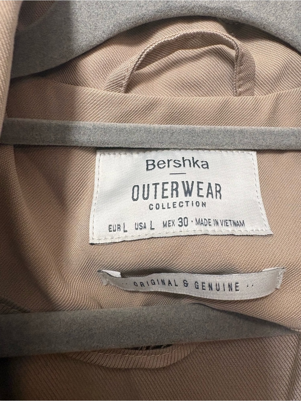 Bershka Large Tan Double-Breasted Belted Trench Coat - Picture 5 of 6